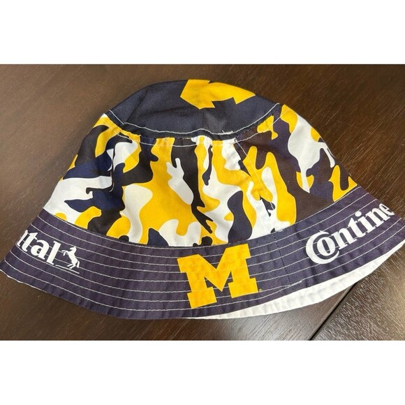 NCAA University Michigan Wolverines camo bucket hat! - Picture 1 of 2
